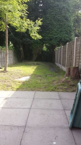  Image of 3 bedroom House Share to rent in Warwards Lane Stirchley Birmingham B29 at Selly Oak West Midlands Selly Oak, B29 7QR