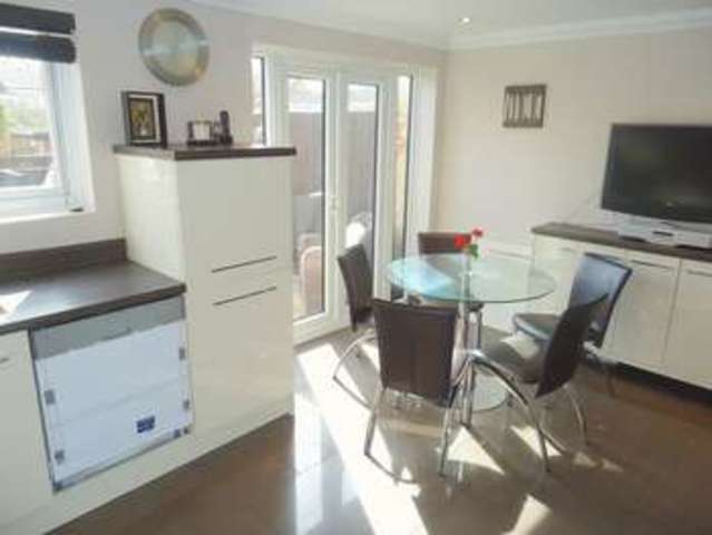  Image of 5 bedroom Terraced house for sale in Washington Avenue Hemel Hempstead HP2 at Washington Avenue  Hemel Hempstead, HP2 6AA