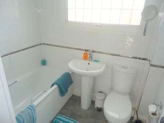  Image of 5 bedroom Terraced house for sale in Washington Avenue Hemel Hempstead HP2 at Washington Avenue  Hemel Hempstead, HP2 6AA
