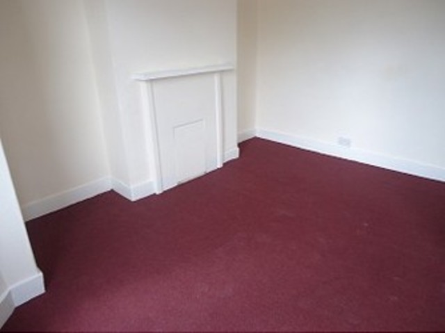  Image of 4 bedroom Terraced house to rent in Washington Avenue London E12 at Washington Avenue  Manor Park, E12 5JA