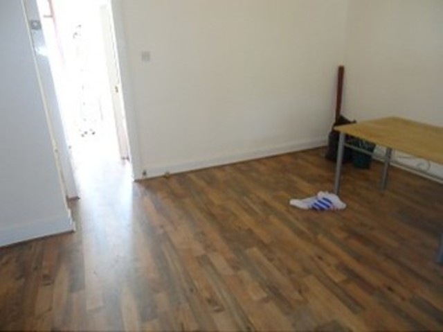  Image of 4 bedroom Terraced house to rent in Washington Avenue London E12 at Washington Avenue  Manor Park, E12 5JA