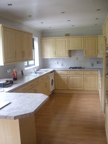  Image of 5 bedroom Detached house for sale in Water Lane Ilford IG3 at Water Lane  Ilford, IG3 9HN