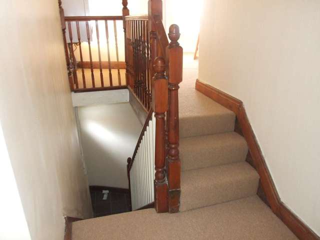  Image of 4 bedroom Detached house to rent in Wedmore Road Cardiff CF11 at Wedmore Road Grangetown Cardiff, CF11 6SG