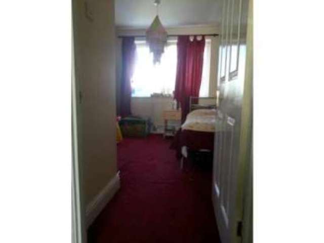  Image of 2 bedroom Detached house to rent in Wisteria Close Ilford IG1 at WESTERIA CLOSE  ILFORD, IG1 2BH
