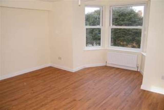  Image of 2 bedroom Maisonette to rent in Westgate Hunstanton PE36 at Hunstanton, PE36 5AL