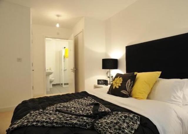  Image of 2 bedroom Property to rent in White Horse Lane London E1 at White Horse Lane  Bow, E1 3NE