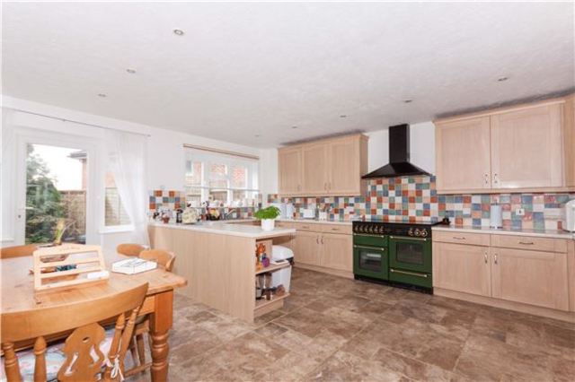  Image of 5 bedroom Detached house for sale in Whittlewood Close St. Leonards-on-Sea TN38 at East Sussex, TN38 9SR