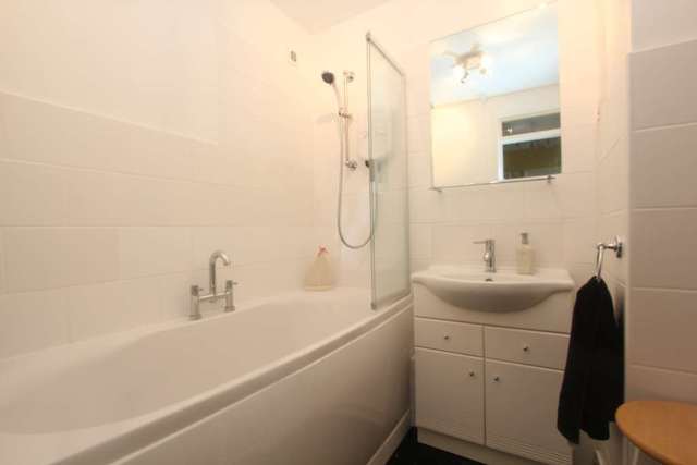  Image of 2 bedroom Flat for sale in St. Valerie Road Worthing BN11 at St Valerie Road  Worthing, BN11 3QW