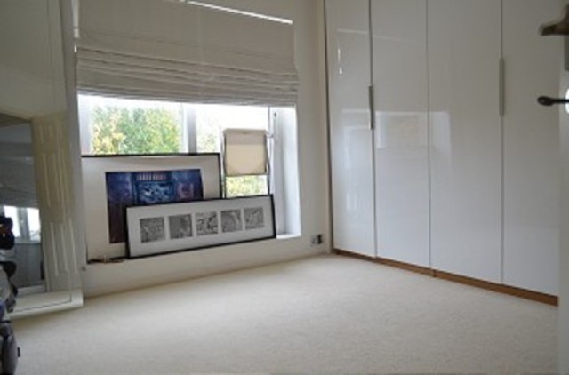  Image of 4 bedroom Detached house to rent in Wilton Road Cockfosters Barnet EN4 at Wilton Road  Cockfosters, EN4 9DX