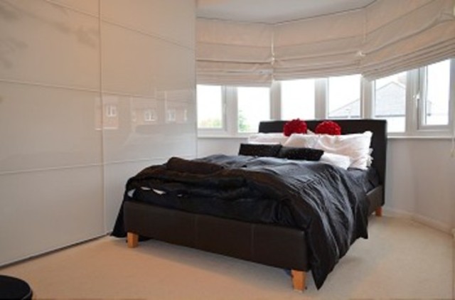  Image of 4 bedroom Detached house to rent in Wilton Road Cockfosters Barnet EN4 at Wilton Road  Cockfosters, EN4 9DX