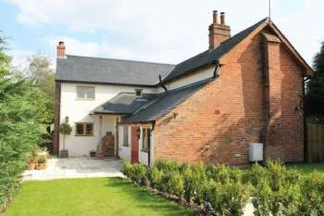  Image of 4 bedroom Detached house for sale in Winchester Road Fair Oak Eastleigh SO50 at Winchester Road Fair Oak Eastleigh, SO50 7HD