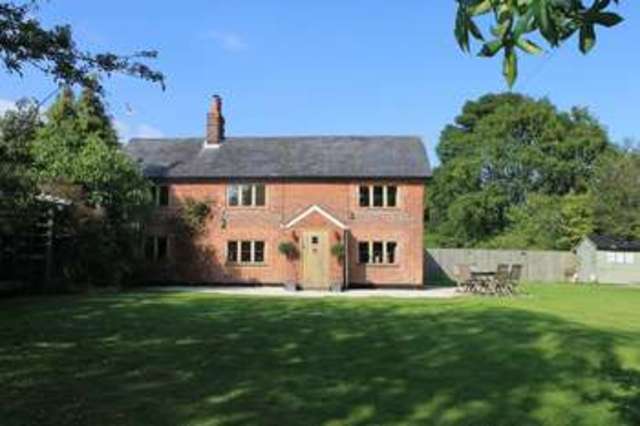  Image of 4 bedroom Detached house for sale in Winchester Road Fair Oak Eastleigh SO50 at Winchester Road Fair Oak Eastleigh, SO50 7HD