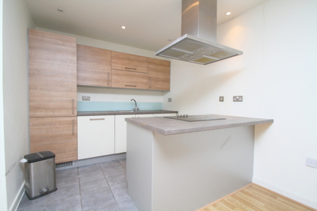  Image of 1 bedroom Apartment for sale in Mostyn Grove London E3 at Windsor Court  London, E3 2LL