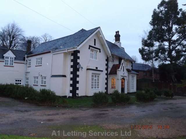  Image of 2 bedroom Flat to rent in Wood End Lane Erdington Birmingham B24 at Wood End Hall Lane Erdington Birmingham, B24 8BD