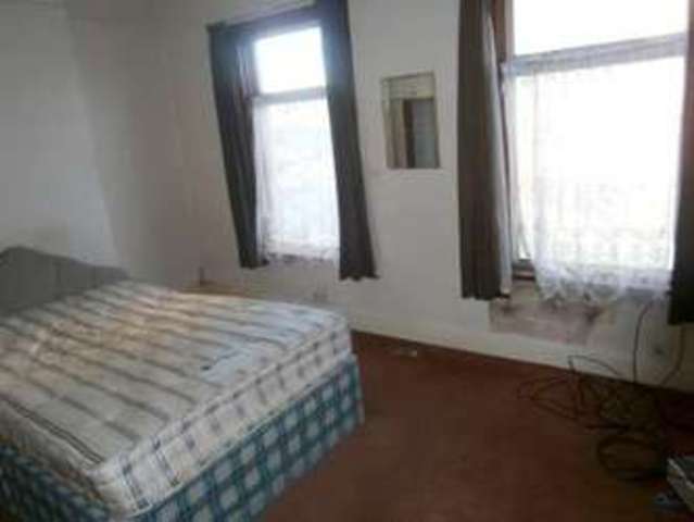  Image of 4 bedroom Detached house for sale in Woodford Road London E7 at Woodford Road  Forest Gate, E7 0DJ