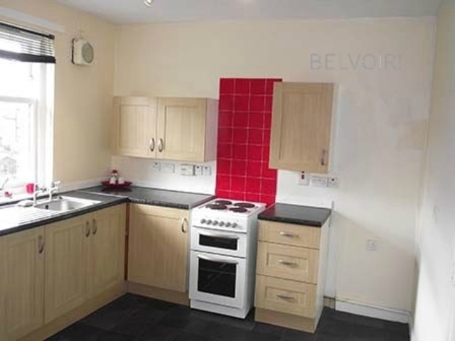  Image of 4 bedroom Flat to rent in Woodside Road Stirling FK8 at Stirling Town Stirling Stirling, FK8 1PS