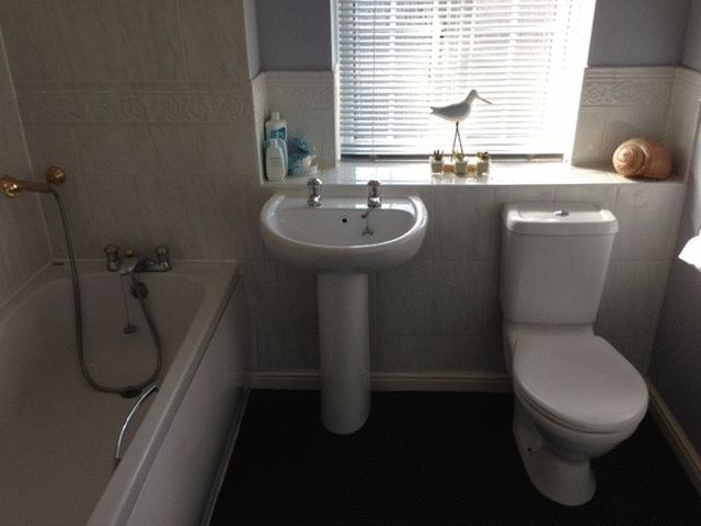  Image of 3 bedroom Detached house for sale in Causton Road Beggarwood Basingstoke RG22 at Causton Road Beggarwood Basingstoke, RG22 4QQ