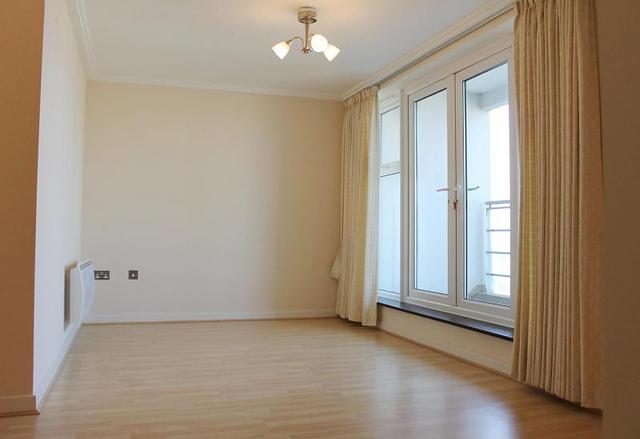  Image of 2 bedroom Flat to rent in Station Approach Woking GU22 at Station Approach Woking, GU22 7PE