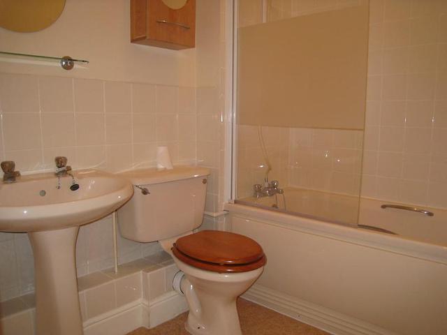  Image of 2 bedroom Flat to rent in Peter Weston Place Chichester PO19 at Chichester, PO19 7AP