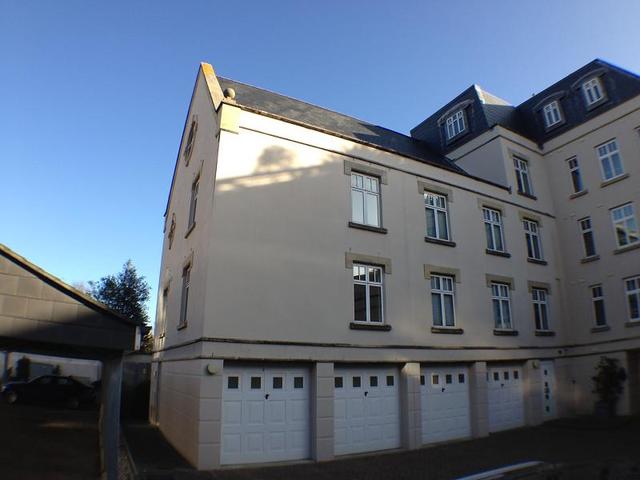  Image of 2 bedroom Detached house to rent in Penny Street Portsmouth PO1 at 102 Penny Street  Old Portsmouth, PO1 2NL