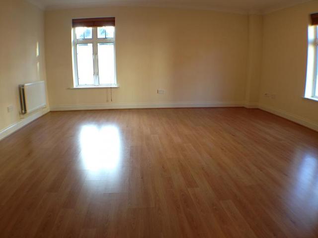  Image of 2 bedroom Detached house to rent in Penny Street Portsmouth PO1 at 102 Penny Street  Old Portsmouth, PO1 2NL
