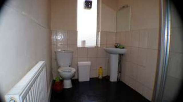  Image of 3 bedroom Semi-Detached house to rent in Malham Avenue Bradford BD9 at malham avenue  bradford, BD9 6HA