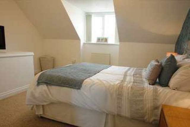  Image of 3 bedroom Town House for sale in Rosebay Close Royton Oldham OL2 at Royton Oldham Heyside, OL2 6WJ