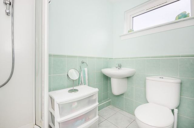  Image of 1 bedroom Flat for sale in Guardianswood Edinburgh EH12 at Guardianswood Murrayfield Edinburgh, EH12 6PG