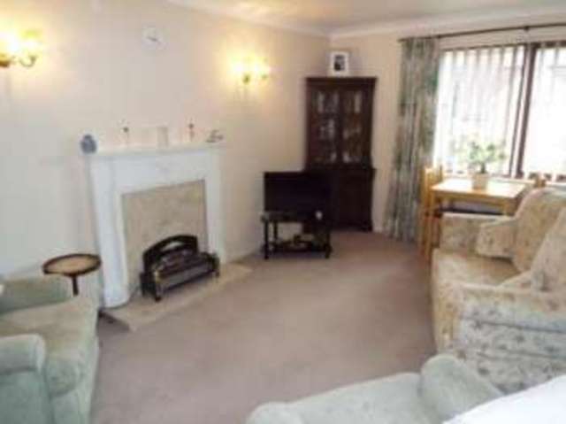  Image of 1 bedroom Retirement Property for sale in Shaftesbury Avenue Southampton SO17 at 45 Shaftesbury Avenue Southampton Portswood, SO17 1SE