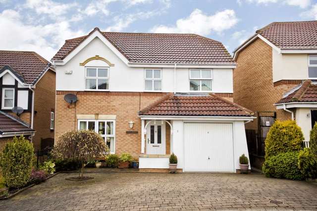  Image of 4 bedroom Detached house for sale in Millcroft Rise Lofthouse Wakefield WF3 at Millcroft Rise Stanley Wakefield, WF3 3TL
