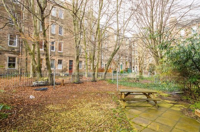  Image of 1 bedroom Flat for sale in Wardlaw Place Edinburgh EH11 at Wardlaw Place Gorgie Edinburgh, EH11 1UB