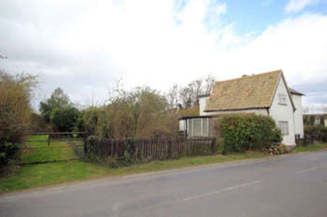  Image of 4 bedroom Detached house for sale in Abington Road Litlington Royston SG8 at Litlington Royston Hertfordshire, SG8 0RT