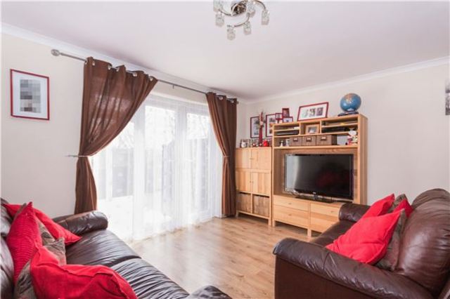  Image of 3 bedroom End of Terrace for sale in Adam Close St. Leonards-on-Sea TN38 at East Sussex, TN38 9QW