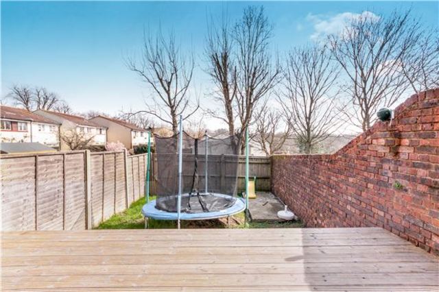  Image of 3 bedroom End of Terrace for sale in Adam Close St. Leonards-on-Sea TN38 at East Sussex, TN38 9QW
