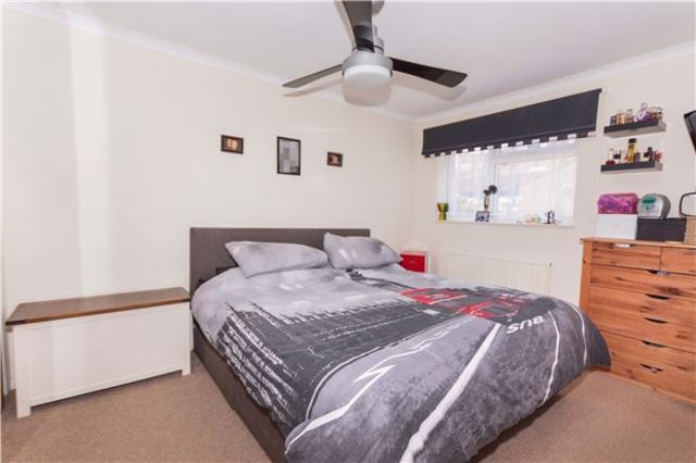  Image of 3 bedroom End of Terrace for sale in Adam Close St. Leonards-on-Sea TN38 at East Sussex, TN38 9QW