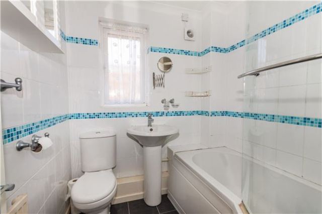  Image of 3 bedroom End of Terrace for sale in Adam Close St. Leonards-on-Sea TN38 at East Sussex, TN38 9QW