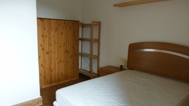  Image of 1 bedroom Flat to rent in Albion Road Edinburgh EH7 at Easter Road Edinburgh Edinburgh, EH7 5QZ