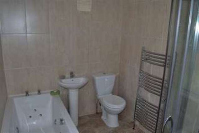  Image of 3 bedroom Semi-Detached house for sale in Albright Road Bearwood Smethwick B68 at Albright Road  Oldbury, B68 9NQ