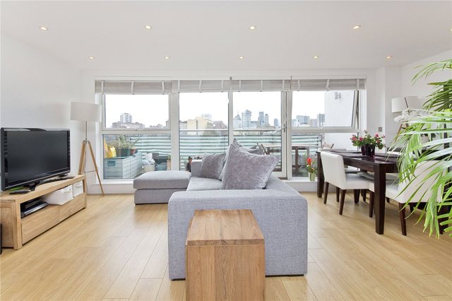  Image of 1 bedroom Flat for sale in Shepherdess Walk London N1 at 164 Shepherdess Walk London Hoxton, N1 7JL