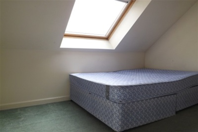  Image of 2 bedroom Flat to rent in Argyle Street Paisley PA1 at Paisley Renfrewshire Renfrewshire, PA1 2EX