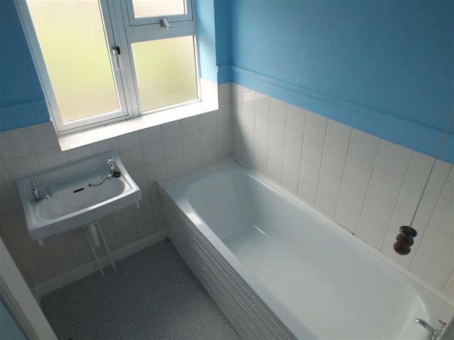  Image of 2 bedroom Property for sale in Arras Close Trowbridge BA14 at Arras Close Trowbridge Trowbridge, BA14 0QN