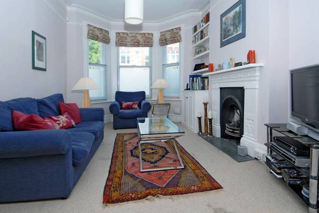  Image of 4 bedroom Detached house to rent in Arundel Terrace London SW13 at Arundel Terrace  London, SW13 8DS
