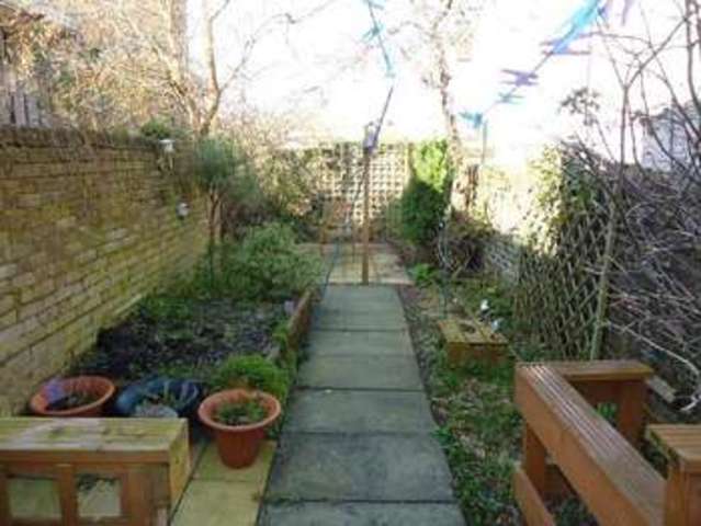  Image of 1 bedroom Flat to rent in Ashford Road Eastbourne BN21 at Eastbourne, BN21 3TE