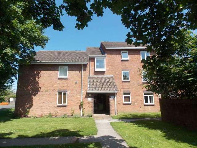  Image of 2 bedroom Apartment to rent in Ashtree Road Frome BA11 at Ashtree Road  Frome, BA11 2SE