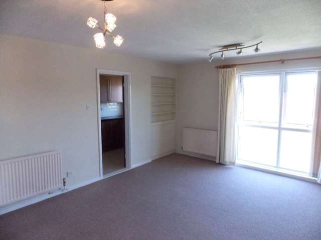  Image of 2 bedroom Apartment to rent in Ashtree Road Frome BA11 at Ashtree Road  Frome, BA11 2SE