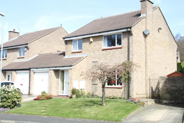  Image of 4 bedroom Detached house for sale in Aspen Mount Leeds LS16 at Leeds  Tinshill, LS16 6RT