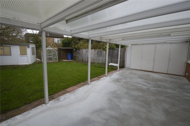  Image of 4 bedroom Detached house to rent in Aysgarth Park Maidenhead SL6 at Maidenhead Berkshire Holyport, SL6 2HG