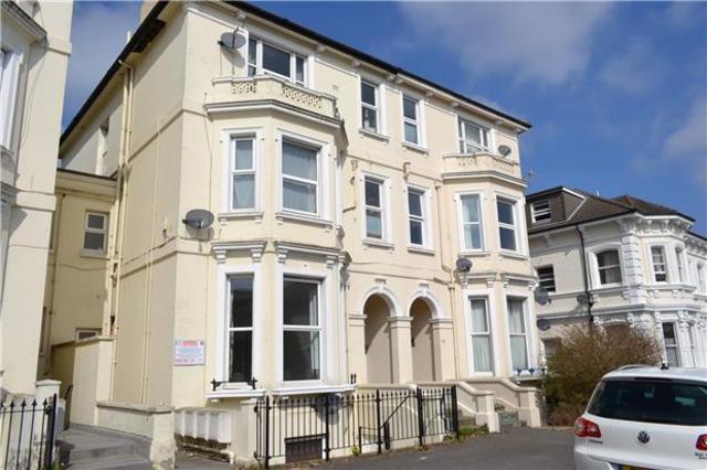  Image of 2 bedroom Flat to rent in Upper Grosvenor Road Tunbridge Wells TN1 at Kent, TN1 2DX