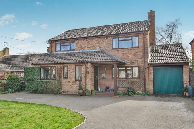  Image of 4 bedroom Detached house for sale in Back Lane Lound Lowestoft NR32 at Back Lane Lound Lowestoft, NR32 5NE
