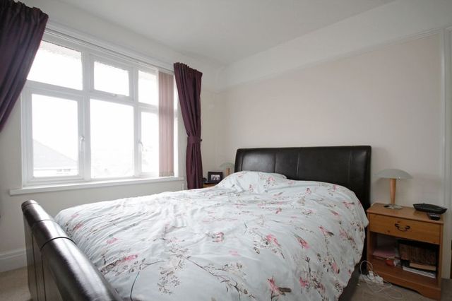  Image of 3 bedroom Semi-Detached house to rent in Barnfield Road Paignton TQ3 at Barnfield Road  Paignton, TQ3 2JT